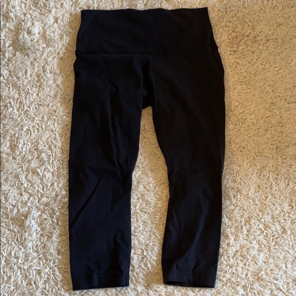 Lululemon Wunder Under Crop